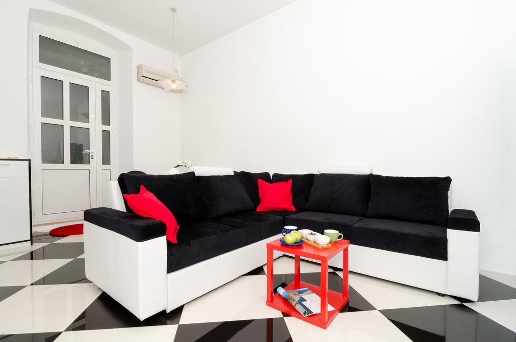 Guest House Cinema Close To Port Dubrovnik Kamer foto