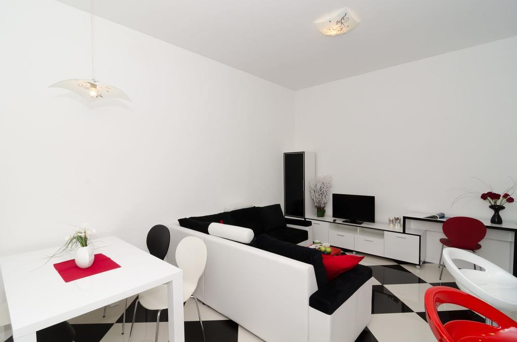 Guest House Cinema Close To Port Dubrovnik Kamer foto